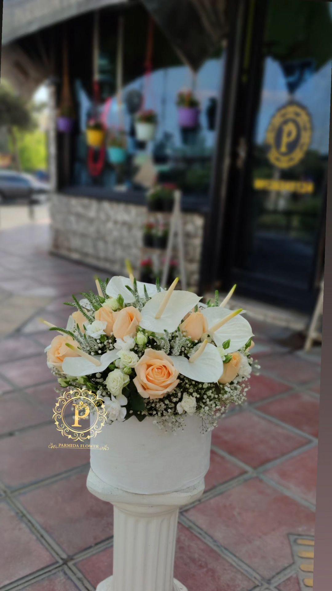 آنتریوم،رز،ورونیکا،رزمینیاتوری،میخک،عروس