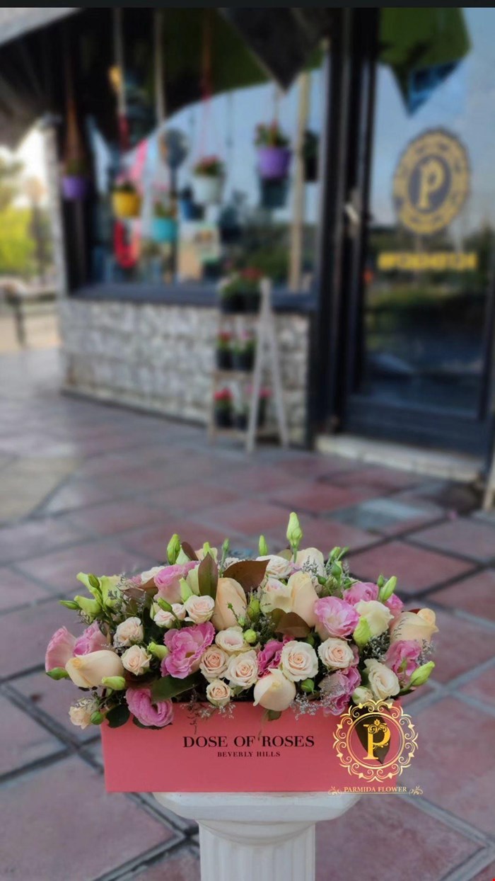 باکس گل مستطیل کد00106