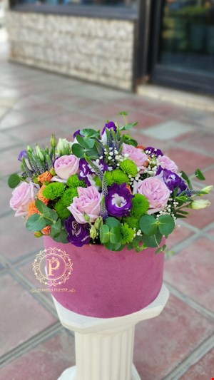 باکس گل گرد مخمل کد00115