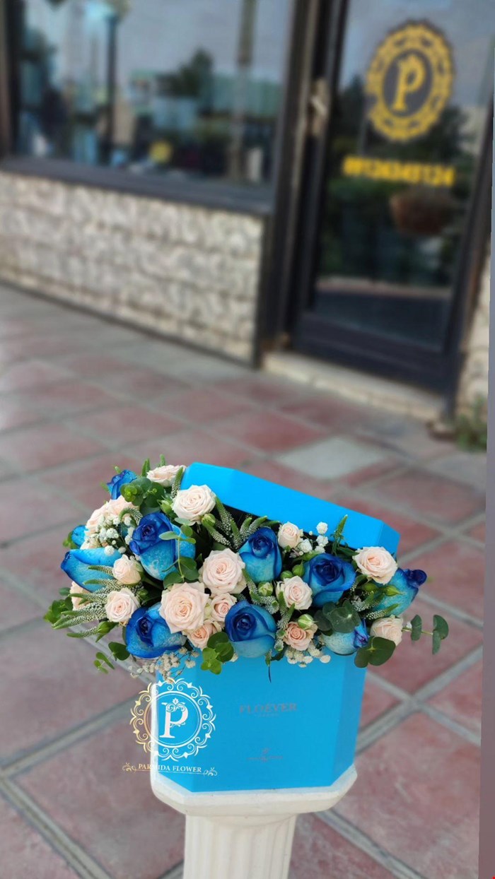 باکس گل استوانه درب دارکد00116