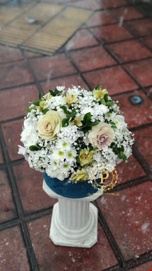 باکس گل  گرد مخمل کد00123