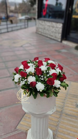 باکس گل گرد مخمل کد00124