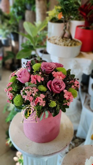 باکس گل  گردمخمل کد00120