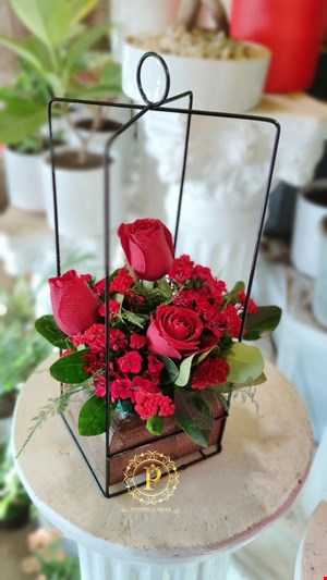 باکس گل فلزی کلاسیک کد00128