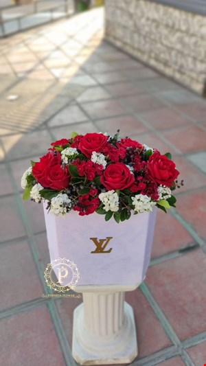 باکس گل  مخمل کد00131