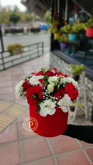 باکس گل  گرد مخمل کد00144
