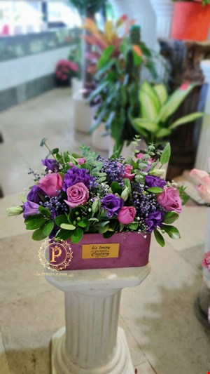 باکس گل مستطیل مخمل  کد00146