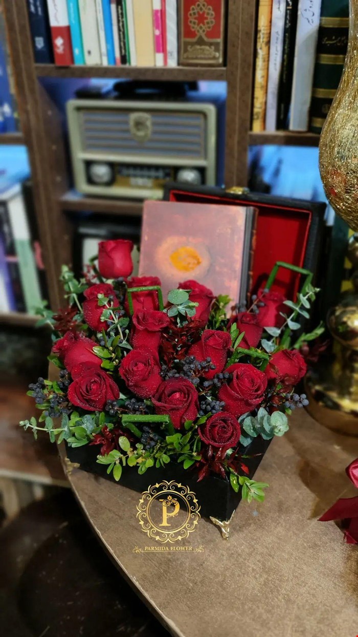 باکس گل گرد مخمل کد00161