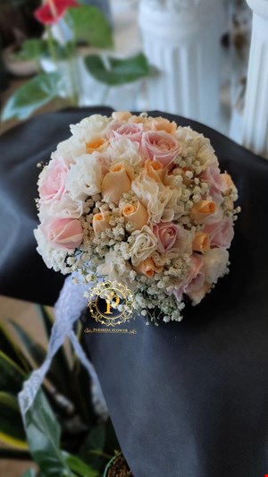 دسته گل عروس کد00208