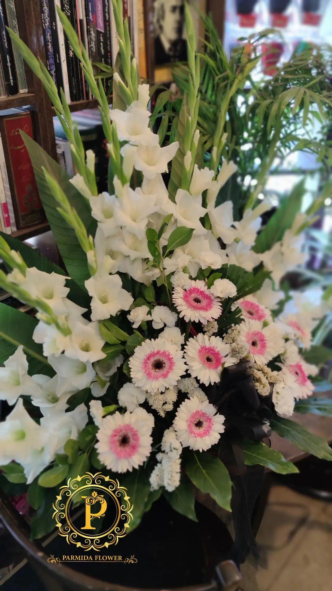 گلایل،میخک،ژربرا