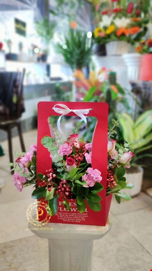کیف گل کاغذی کد00607