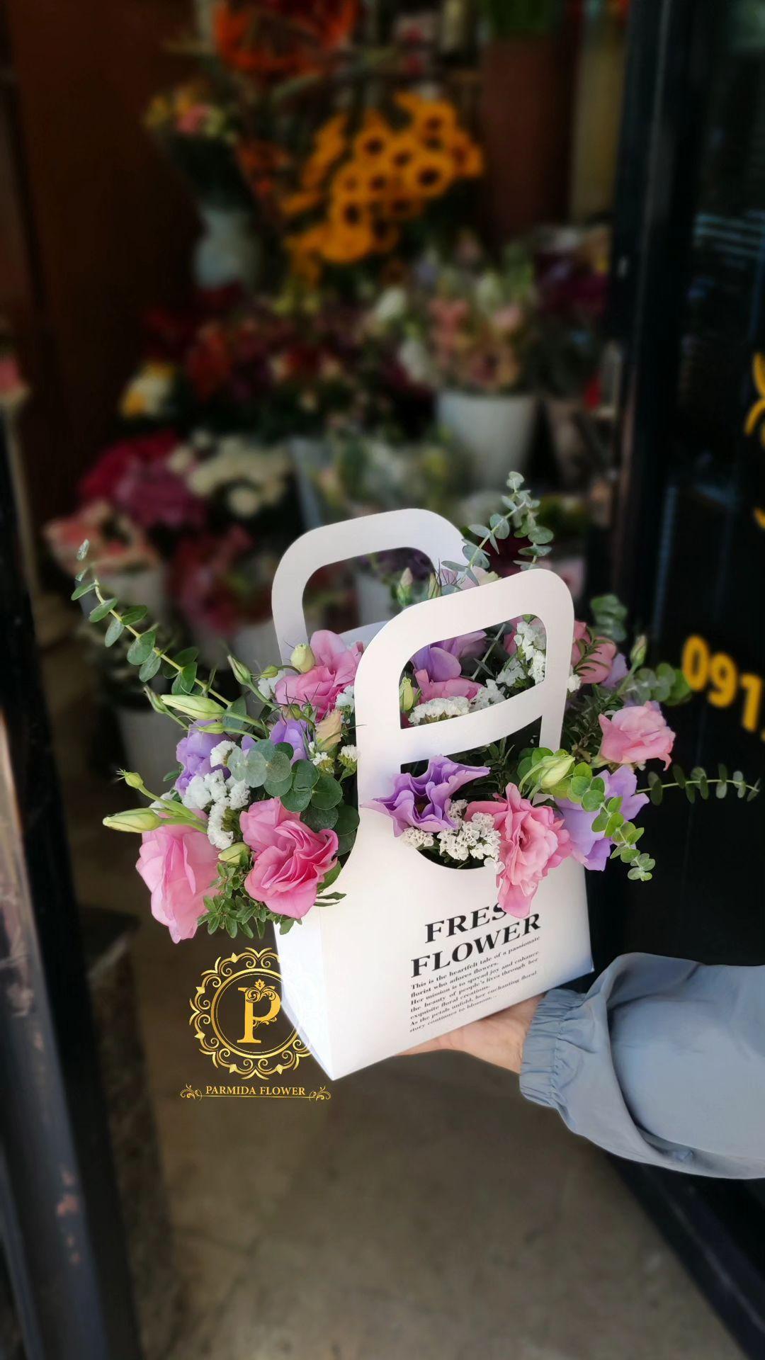 لیسینتوس،زنبوری،اکالیپتوس