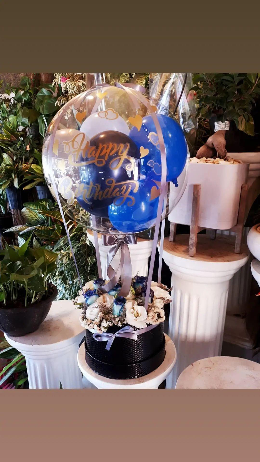 رز لیسینتوس زنبوری